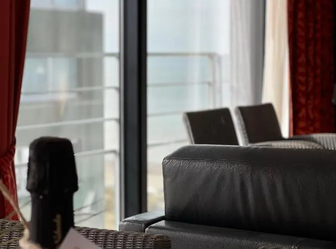 Sunbeach Appartement *